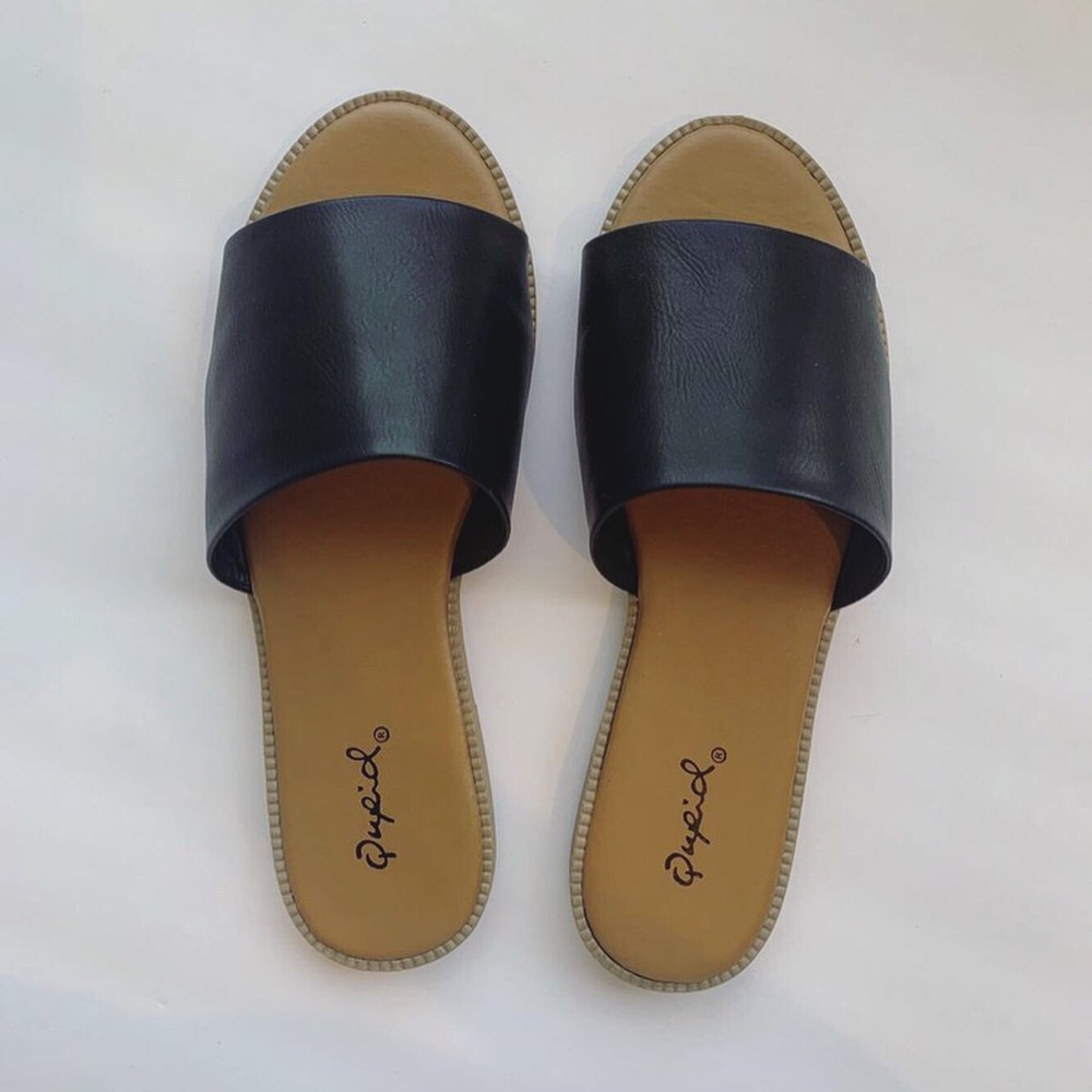 Black One Band Slides